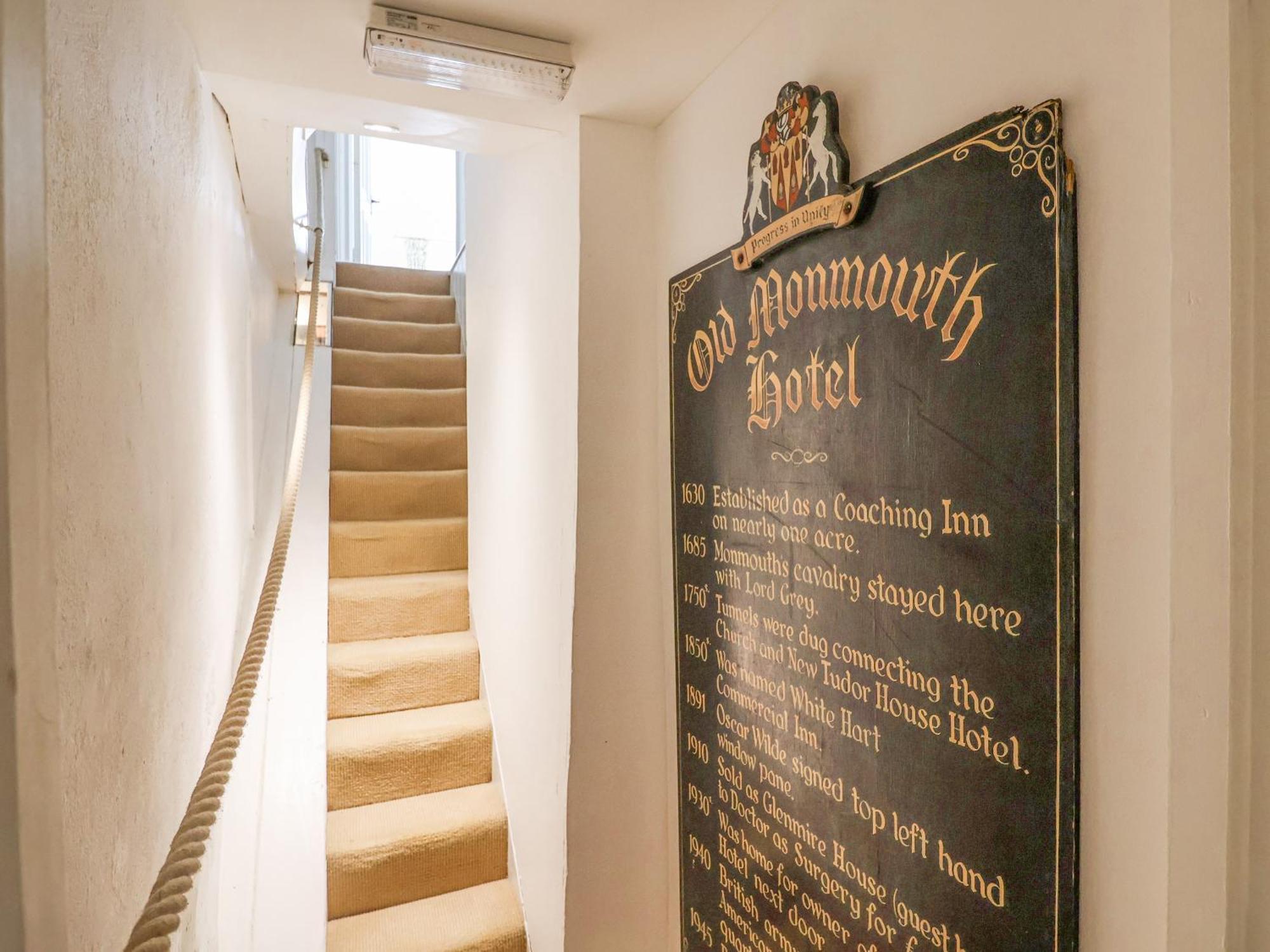 Villa Old Monmouth Lyme Regis Exterior foto